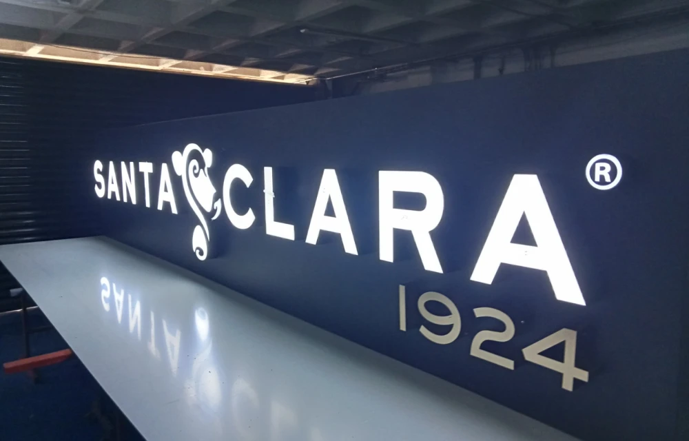 Exhibidores Personalizados en México